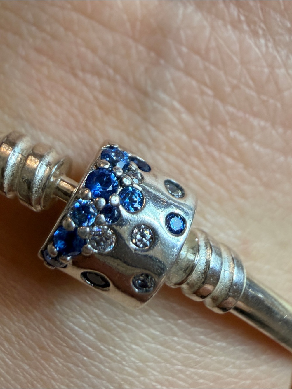 PANDORA 925 Blue Sparkle Barrel Clasp Charm Bangle - Picture 6 of 12